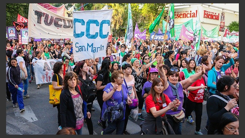Una postal de la marcha del 31° Encuentro Nacional de Mujeres que se desarrolló en Rosario en 2016