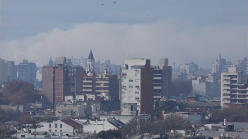 Otro día de humo insoportable en la ciudad. 