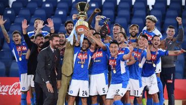 Festejo a puertas cerradas pero con la emoción del campéon.