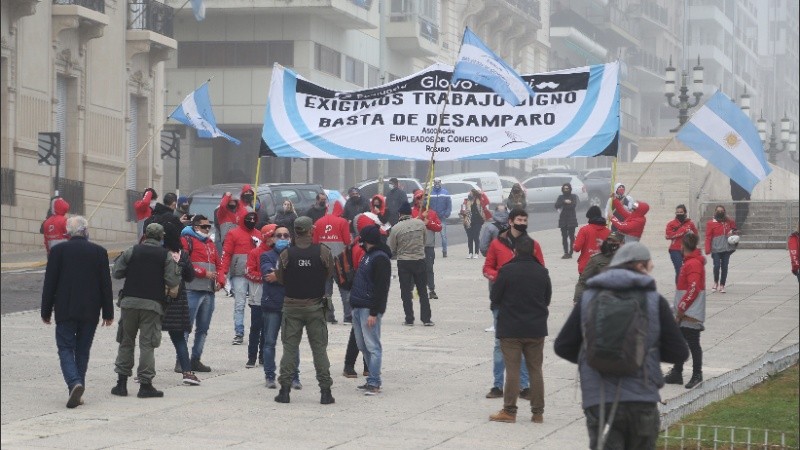 Los trabajadores de aplicaciones exigen mejores condiciones laborales.