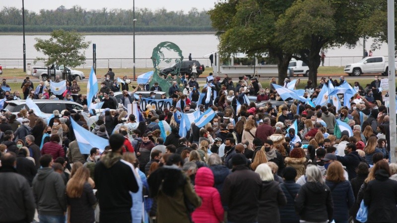 Una de las fotos de la movilización en Rosario.