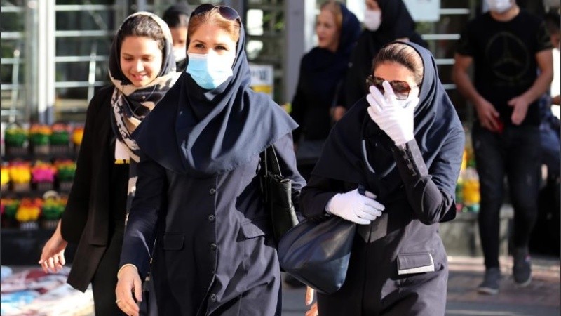 Pese al aumento de las cifras, Irán continúa con su reapertura gradual.
