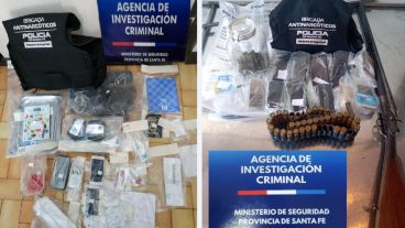 Drogas, armas, dinero y teléfonos entre los elementos incautados.