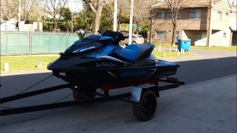 La moto de agua secuestrada en Granadero Baigorria.