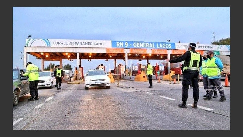 El control de este lunes en el peaje de la autopista a Buenos Aires. 