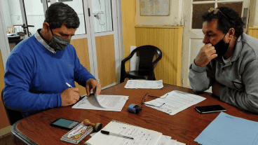 El intendente Mualem contó que lo llamaron periodistas y jefes comunales por la broma.