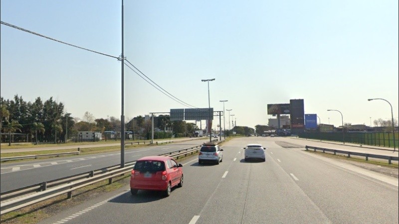 Los uniformados tuvieron el accidente durante la madrugada.