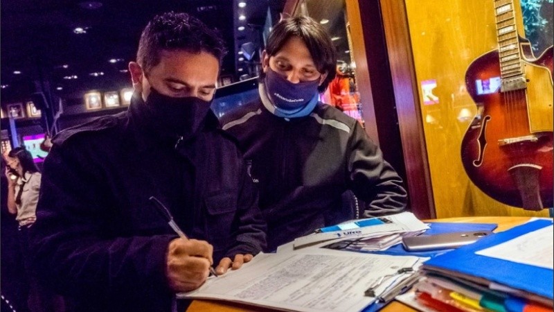 Vigiladores proponen llevar registros o trabajar para el municipio en controles.