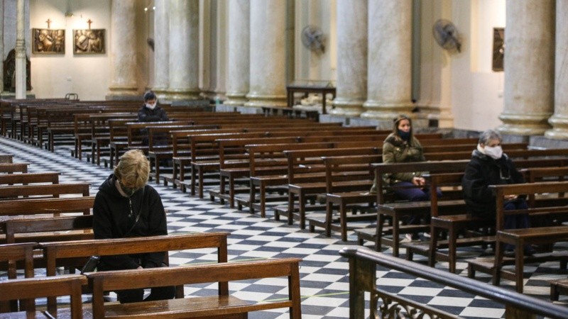 Una enorme Catedral para pocos fieles.