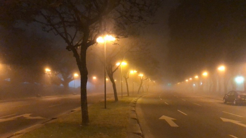 La niebla casi al ras del suelo.