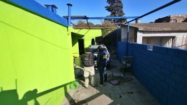 Marcas canallas: los colores de la vivienda y la camiseta para taparse la cara.