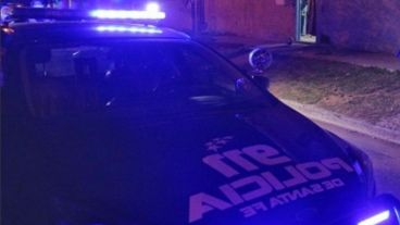 La Policía encontró al hombre muerto de un puntazo.