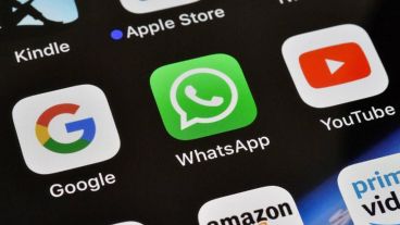 Si no reconocen los contactos se recomienda bloquear.