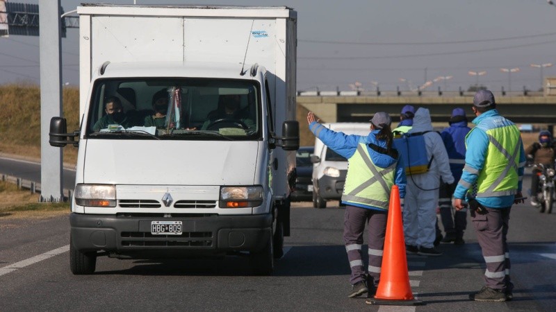 Se intensificaron los controles en el ingreso a la ciudad de cara al fin de semana largo.