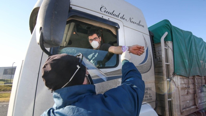 Se intensificaron los controles en el ingreso a la ciudad de cara al fin de semana largo.