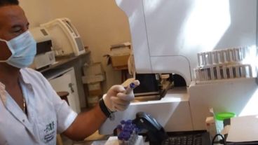 La facultad rosarina hará las pruebas en uno de sus laboratorios.