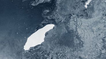 El gigante de hielo podría impactar las costas de la isla en días.