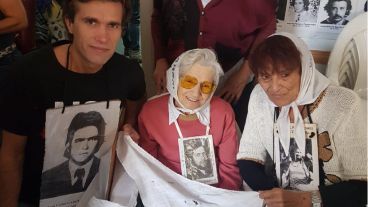 Juan Carlos fue secuestrado de su casa cuando tenía 22 años.