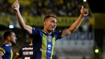 Marco Ruben decidió volver a jugar en Central