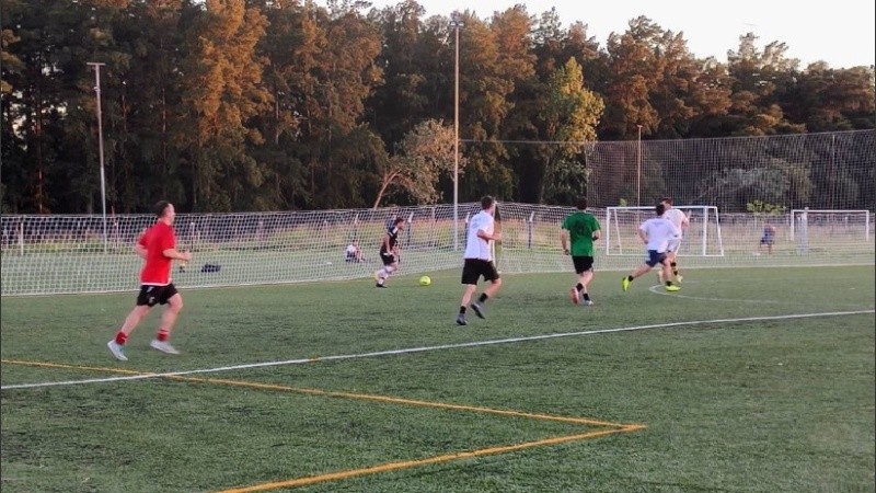 En el centro de entrenamiento trabajan muchos deportistas de alto rendimiento.
