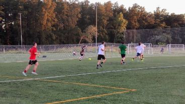 En el centro de entrenamiento trabajan muchos deportistas de alto rendimiento.