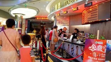 La apertura de salas no será permitida en zonas con riesgo de contagio de coronavirus medio o alto.