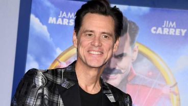 La novela de Carrey saldrá en español en agosto.