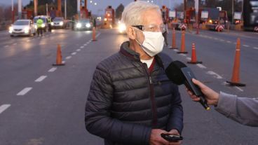 Aymo: "Si no pueden demostrar el motivo del viaje, van a tener que volverse".