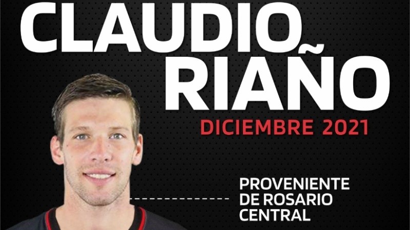 Riaño fue presentado como nuevo refuerzo del Ferroviario.