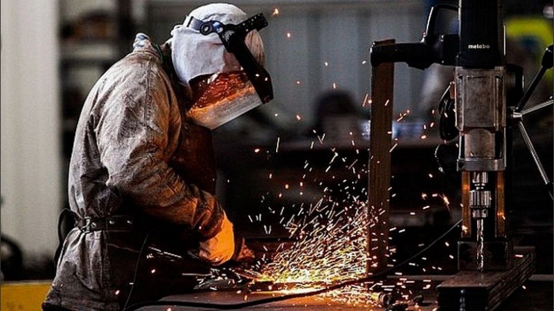 El fuerte impacto de la pandemia en la economía quedó registrado en las cifras oficiales.