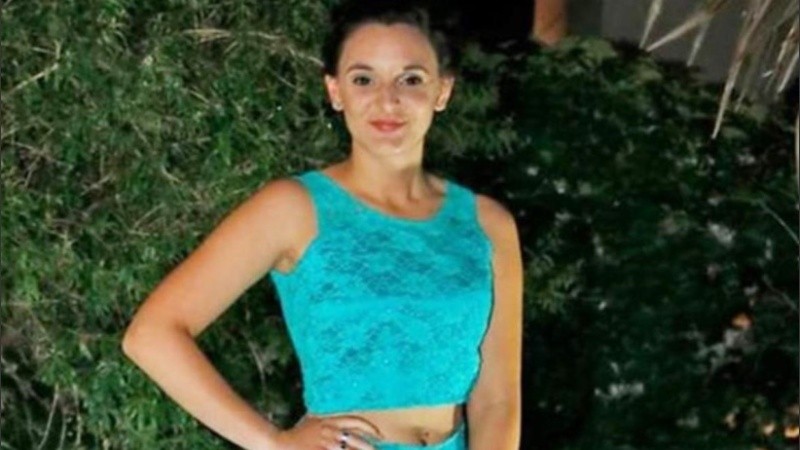 Julieta tenía 19 años y fue brutalmente asesinada cuando volvía a su casa del trabajo. 