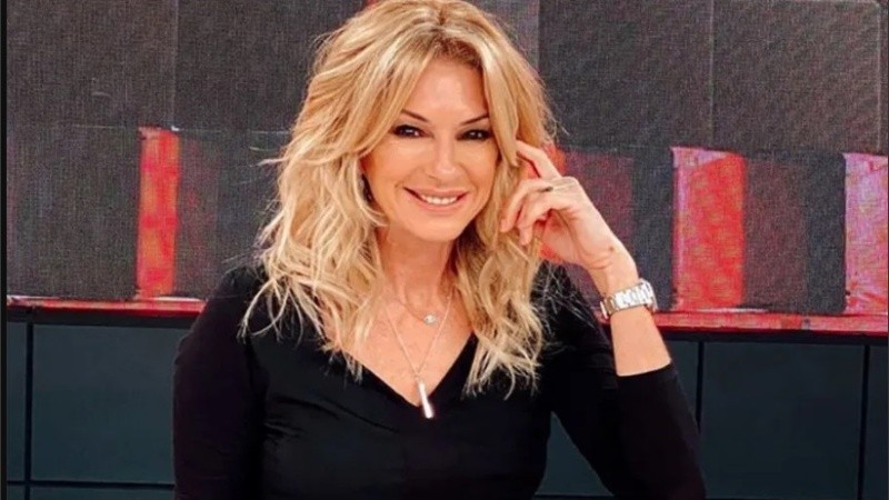 Las críticas a la decisión de Yanina Latorre de hablar de la sexualidad de Karina Jelinek encontraron su paño en Twitter.