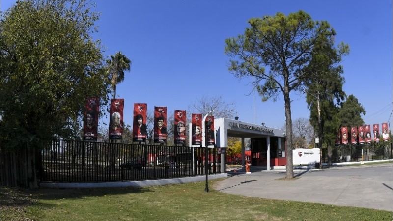 El club emitió un comunicado en el que expresa que separa del plantel al juvenil acusado de violación