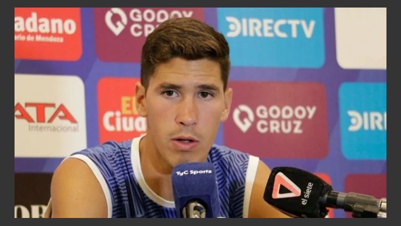 Cardona tiene 24 años y pasó por San Lorenzo y Defensa y Justicia.