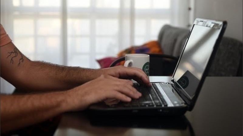 La nueva normativa sobre teletrabajo fue aprobada por el Congreso.