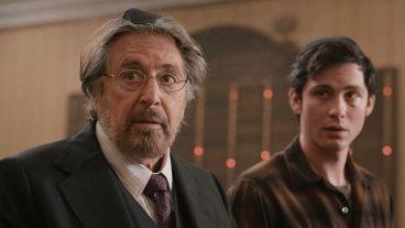En "Hunters", Al Pacino encarna a Meyer Offerman, el líder de un atípico grupo de "caza nazis" en la Nueva York de 1977.