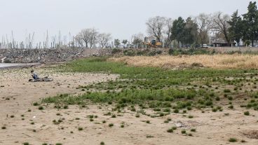 Así se encuentra la rambla Catalunya debido a la bajante del río Paraná. La altura de este miércoles era de 0.61 metros.