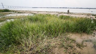 Así se encuentra la rambla Catalunya debido a la bajante del río Paraná. La altura de este miércoles era de 0.61 metros.
