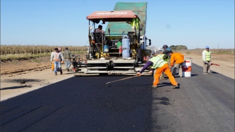 El diputado opositor solicitó informes sobre las obras en rutas.