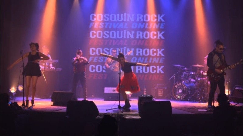 El grupo rosarino Mamita Peyote se presentó el último domingo en el Cosquin Rock virtual.