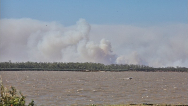 Tras la lluvias de la semana pasada, volvieron las quemas de pastizales.