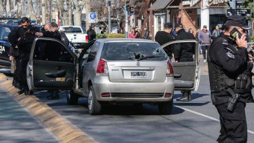 Fortísimo operativo policial en la zona sur de Rosario por el raid delictivo.