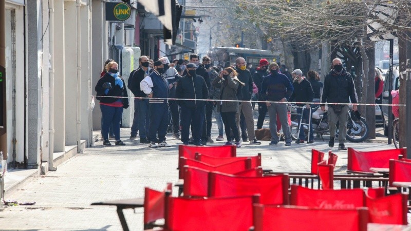 Fortísimo operativo policial en la zona sur de Rosario por el raid delictivo. 