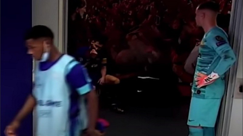 Minutos después de la derrota, se hicieron virales unas imágenes que tiene como protagonista al capitán del Barcelona.