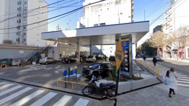 Las mecheras fueron detenidas tras robar en la YPF de Santa Fe y España.