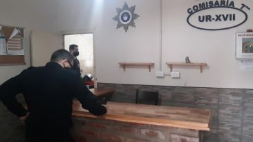 El acusado se desvaneció y falleció en la comisaría seccional 7ª de San Lorenzo.