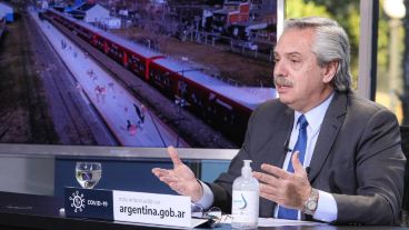 Alberto dijo que la economía está empezando a recuperarse más rápido de lo esperado.