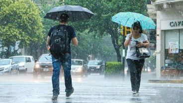 Lluvia y manga corta para los próximos meses.