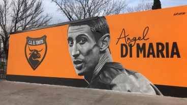Di María en los colores de El Torito.