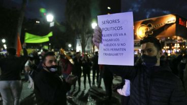 "Rosario quiere trabajar", el lema de la marcha.